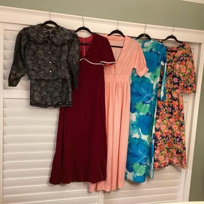 MMF172 Fabulous Vintage Womenâ€™s Clothing 