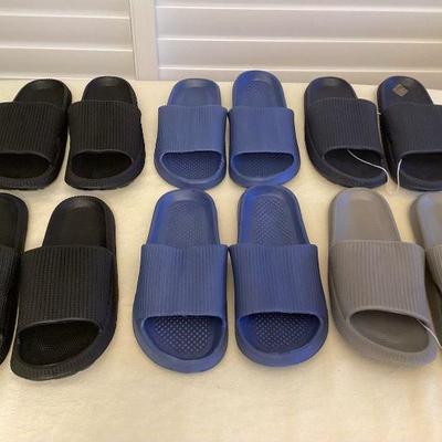 MMF035 Six Pairs Of Comfy Slides New Women's Size 9-10?