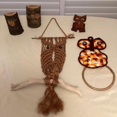 MMF127 Vintage Owl Items