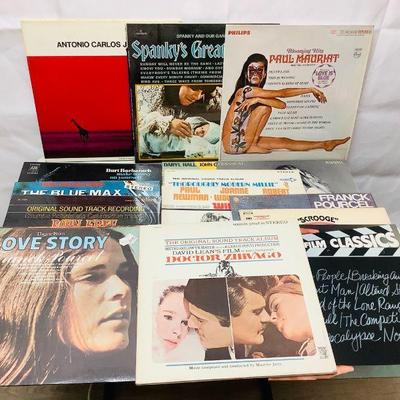 JIFI307 Vintage Vinyl Collection II	Wide variety of music includes Soundtracks, Hall and Oates, Barbara Streisand and more.
