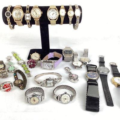 JUCR945 Menâ€™s & Womenâ€™s Watches	Large assortment of watches, watch rings, and 1 - 10k filled gold and 1 gold plated WatchÂ 
