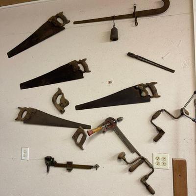 Early hand tools 