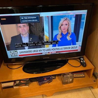40" flat screen 