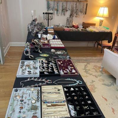 AWESOME selection of vintage sterling / costume / artisan jewelry!  