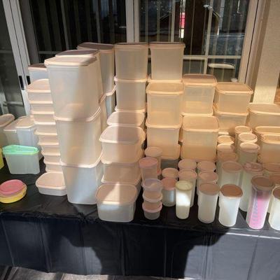 HUGE tupperware collecton 