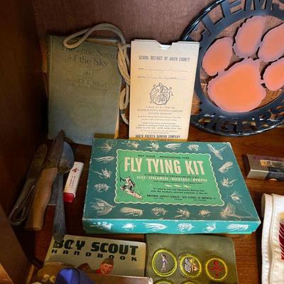 Huge collection of vintage boy scouts items 