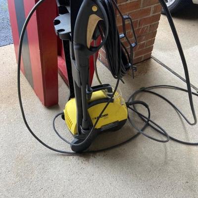 Pressure washer
