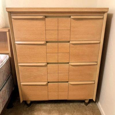 Mid Century Modern blond chest of drawers
