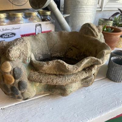 Cement frog planter 