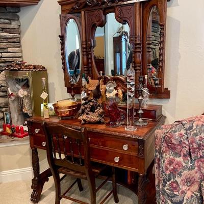 Vanity / desk 

Mirror sold separately 