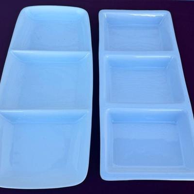 (2) White Serving Trays-casa Blanca And Threshold
