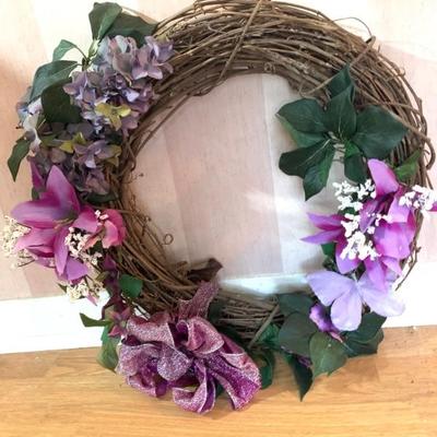 Flower decorating supplies