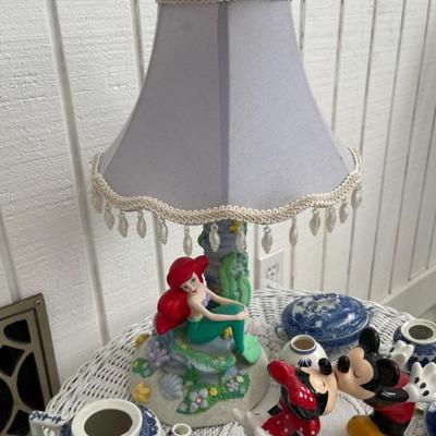 Disneyâ€™s Little Mermaid Lamp