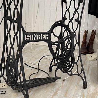 Singer Treadle Sewing Base w/ Marble Table Top