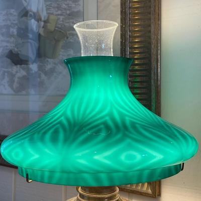 Vintage Aladdin Lamp w/ Green Pinwheel Shade