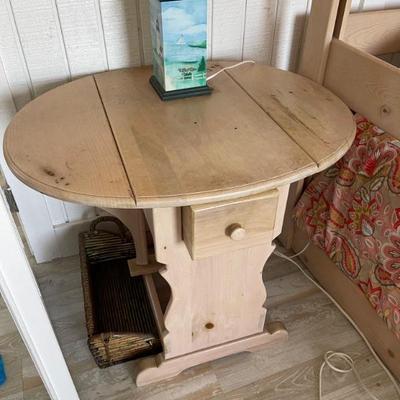 Habersham Drop-Leaf Side Table