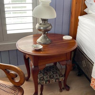 Broyhill Oval End Table