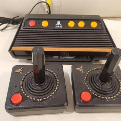 ATARI Flashback And Contolers