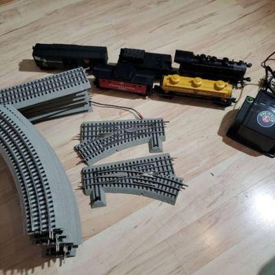 Lionel Train Set, Transformer, Fast Track