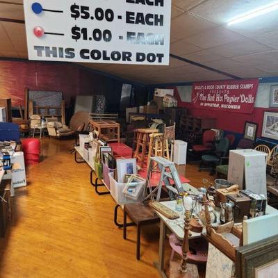 Estate sale photo