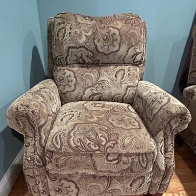 Raymour And Flanigan Upholstered Chair