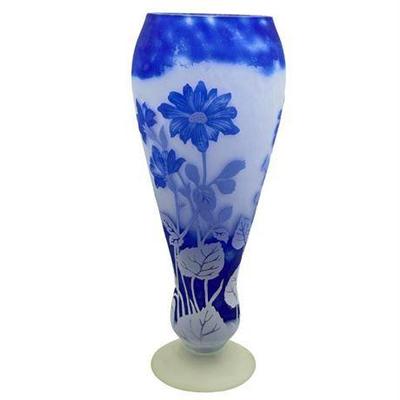 Shannon Crystal Cameo Style Vase