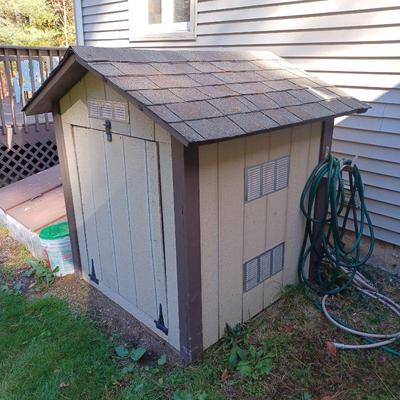 Portable Generator Hut