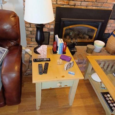 Broyhill side table