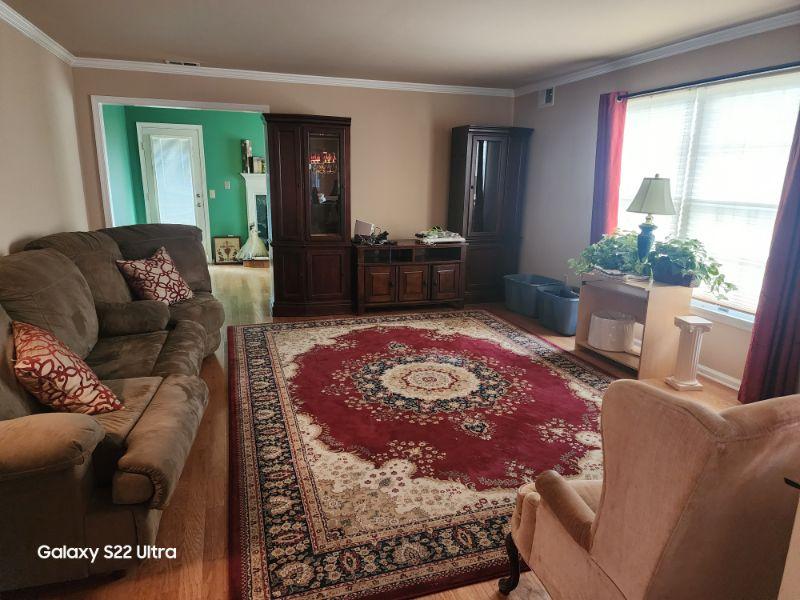 Toms River Estate Sale VERY LOW PRICES.. Great Items, Furniture, Decor