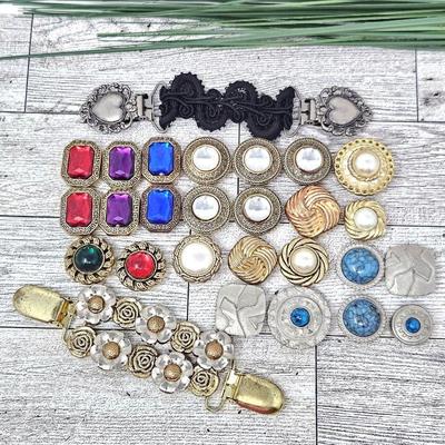 Lot of 27 Assorted Colorful Button Covers and Sweater Clips for Women - Silver and Gold Tones - New & Vintage