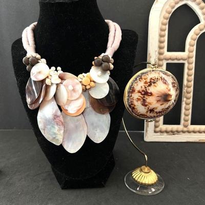 Handmade Seashell Statement Necklace 16