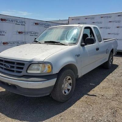 #262 • 2000 Ford F-150
