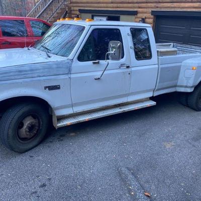 1993 Ford F350 XLT 7.3 IDI 
Runs and Drives 
Lots of work been done 
