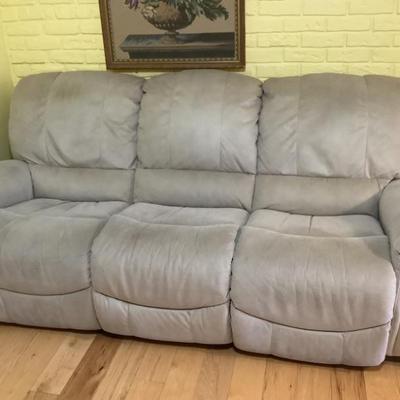 $186 double powered reclining couch, beige 39"H 88"W 38"depth  