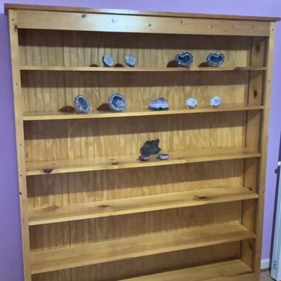 $165 pine handmade display/bookcase with adjustable shelves 73