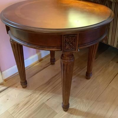 $119-2 end/side tables 22