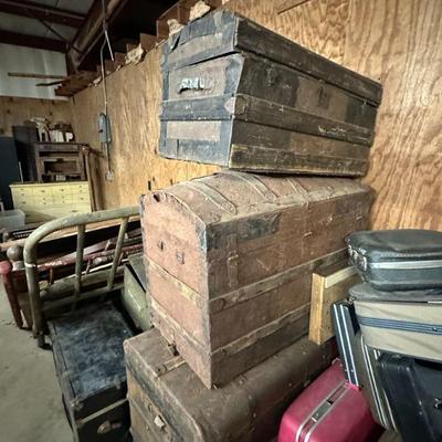 Vintage & Antique Trunks