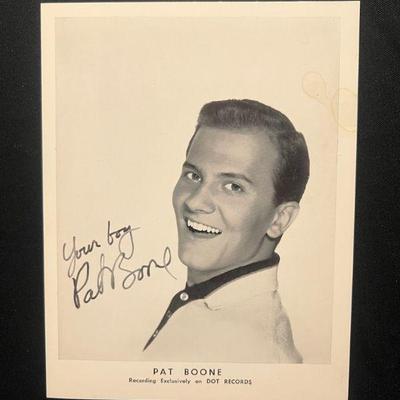 DDD411- Autographed Photo Of 1950â€™s Singer Pat Boone