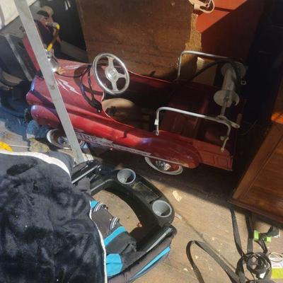 Pedal car