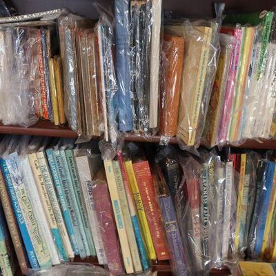 Vintage and contemporary pop-up books