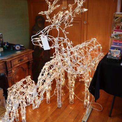 Vintage animatronic deer, Christmas decor