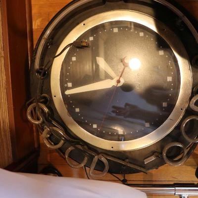 Vintage neon clock sign