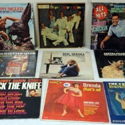 1091	LOT OF 15 ASSORTED ALBUMS INCLUDING EARLY ROCK MUSIC
