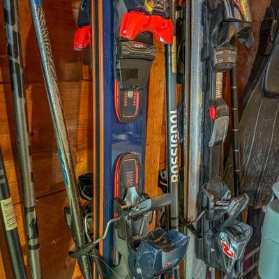 Skis & Accessories