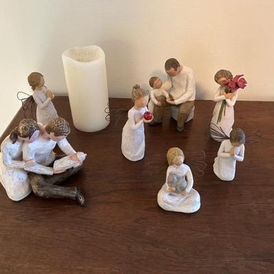 Willow Tree Figures come with boxes