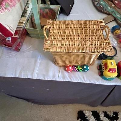 Wicker Basket w/Wood Village Inside