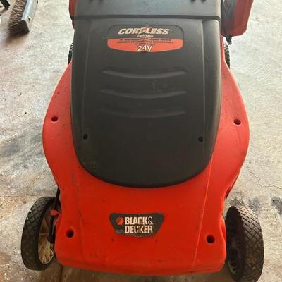 Black and Decker Cordless Lawn Mower