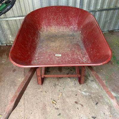 Mid Size Wheel Barrow