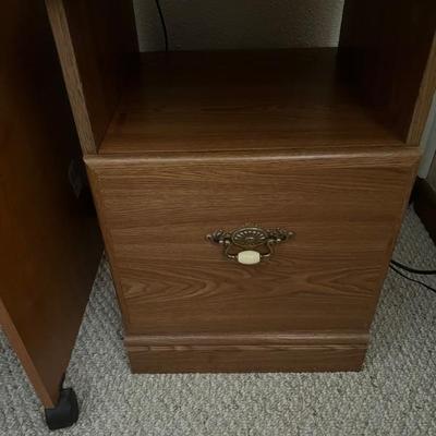 Wood file cabinet $25