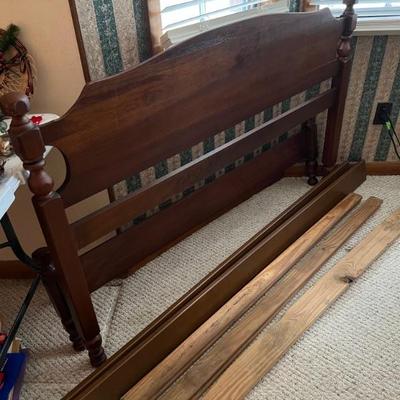 Full size bed $50